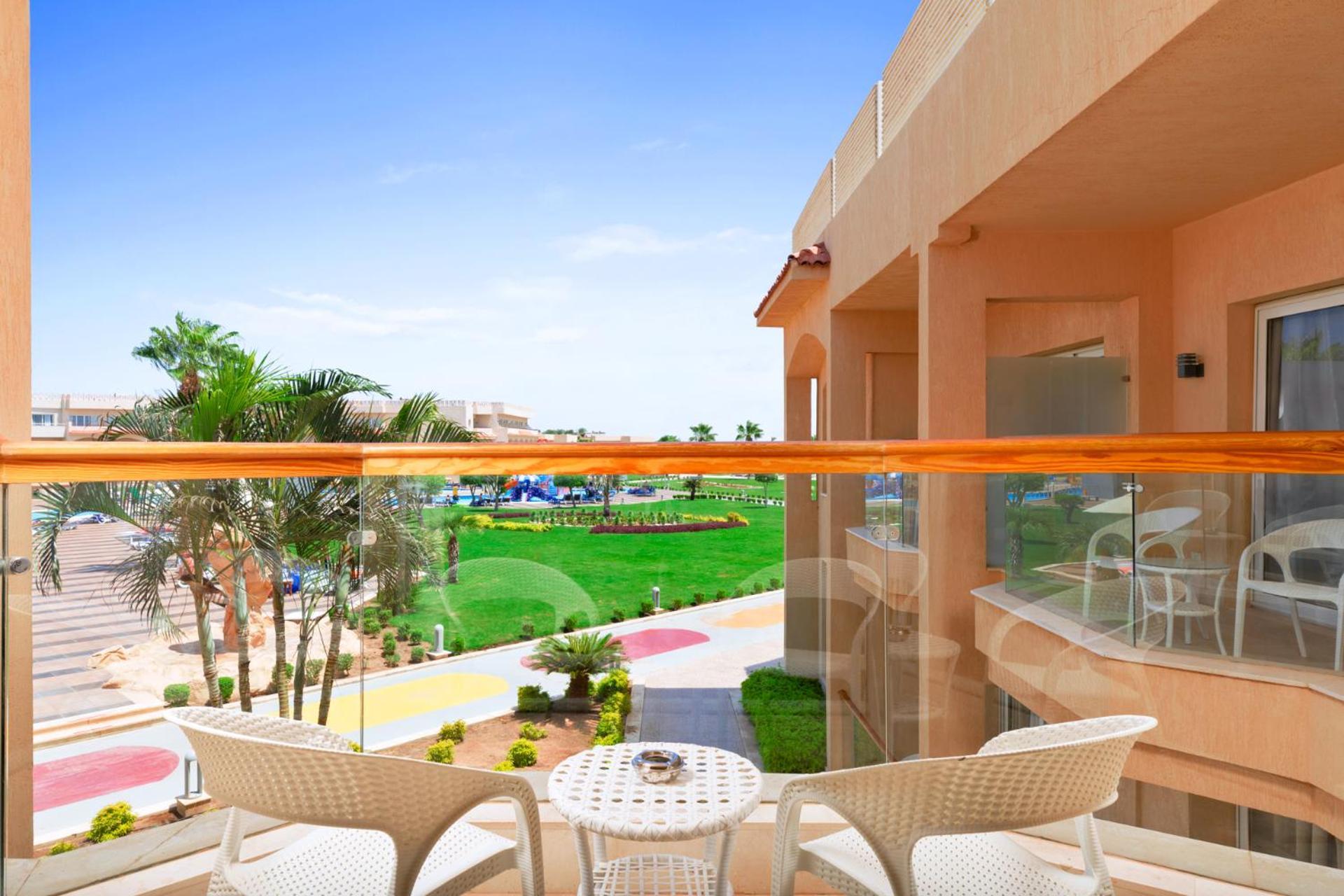 ホテル Pickalbatros Royal Moderna Sharm "Aqua Park" エクステリア 写真